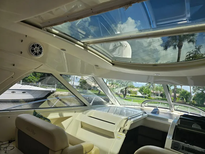 Takin Heat Yacht Photos Pics 