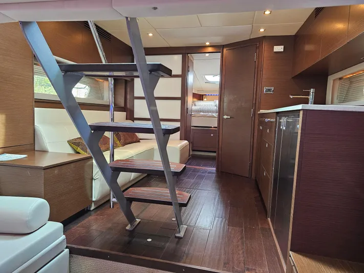 Takin Heat Yacht Photos Pics 