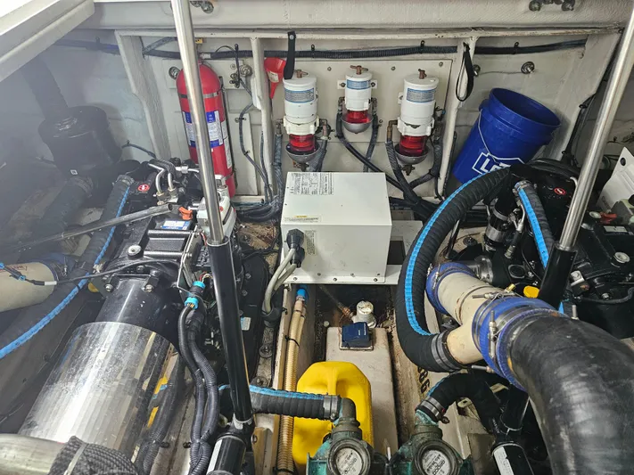 Takin Heat Yacht Photos Pics 