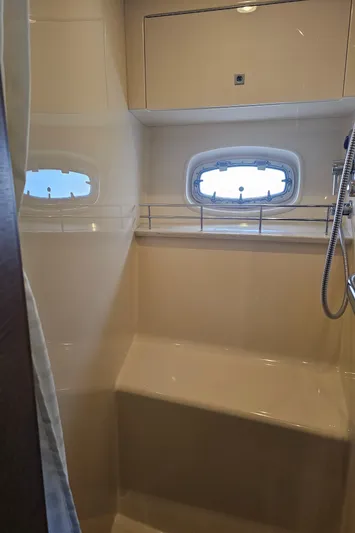 Takin Heat Yacht Photos Pics 