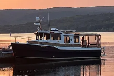 Ranger Tugs R-31