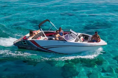 2017 Glastron GTS 245