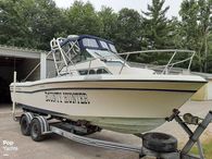 1990 Grady-White 240 Offshore