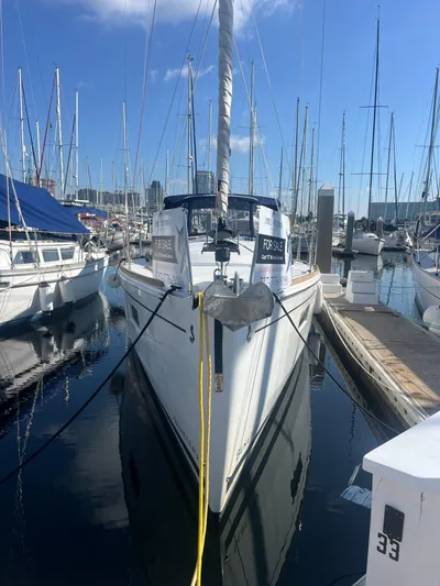 Spirit Of Adventure Yacht Photos Pics 