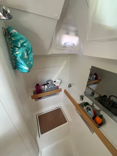 Spirit Of Adventure Yacht Photos Pics 