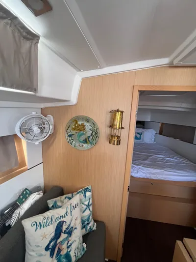 Spirit Of Adventure Yacht Photos Pics 