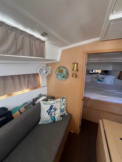 Spirit Of Adventure Yacht Photos Pics 