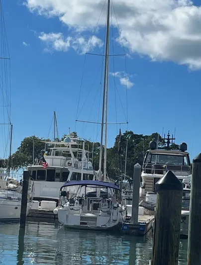 Spirit Of Adventure Yacht Photos Pics 