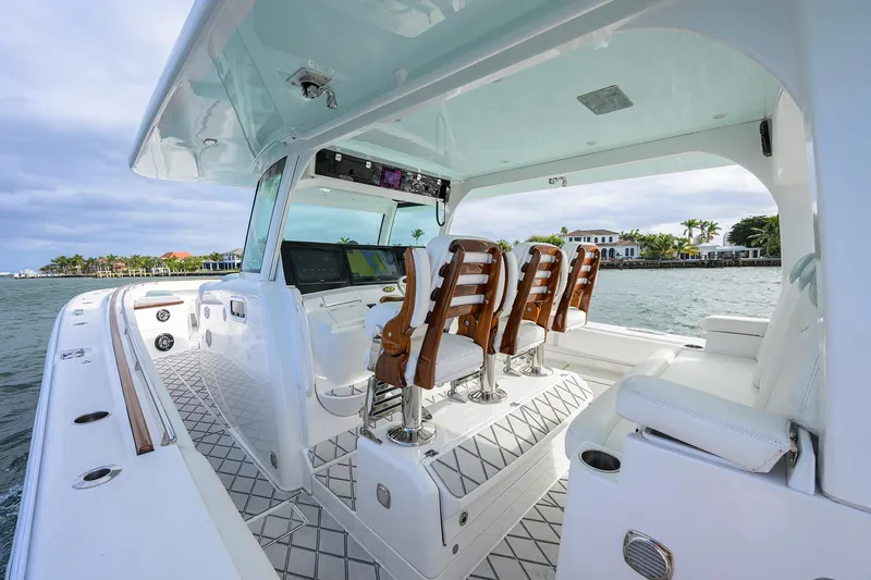  Yacht Photos Pics Luxury 2021 HCB 53 Sueños boat interior with elegant seating and modern design.
