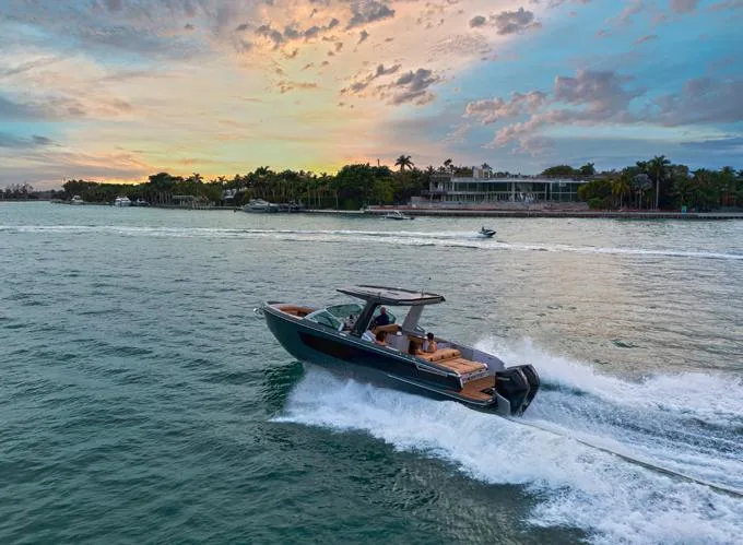 Alia Yacht Photos Pics 