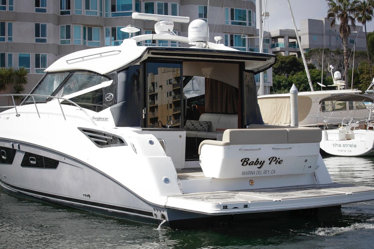2016 Sea Ray 47