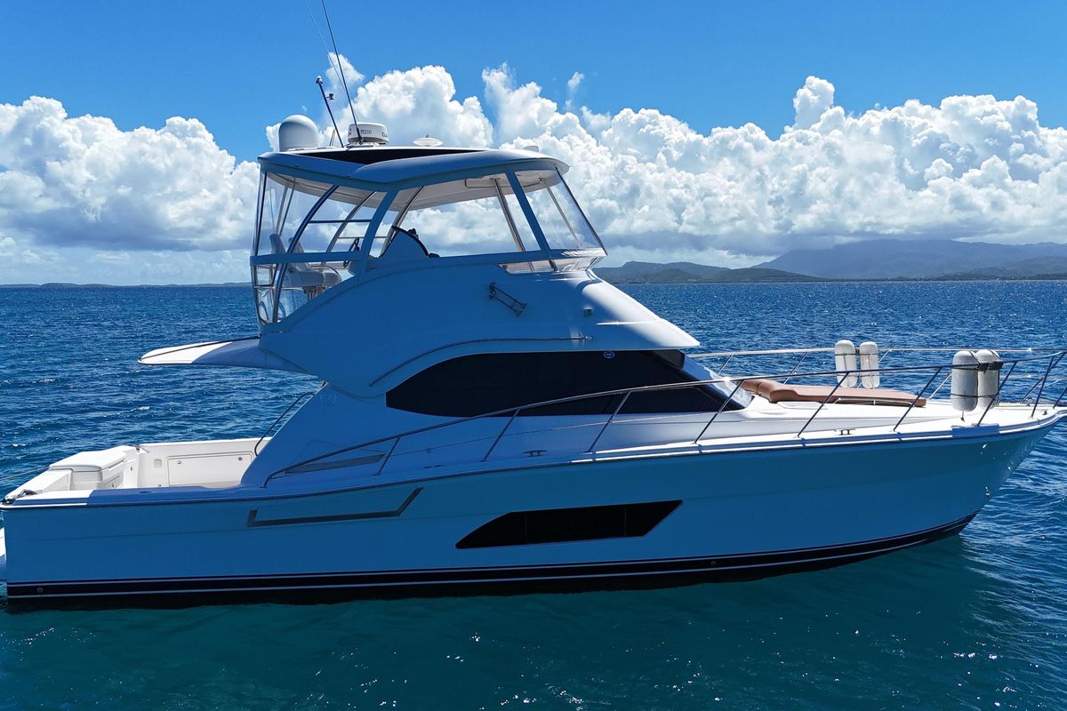 2012 Riviera 43 