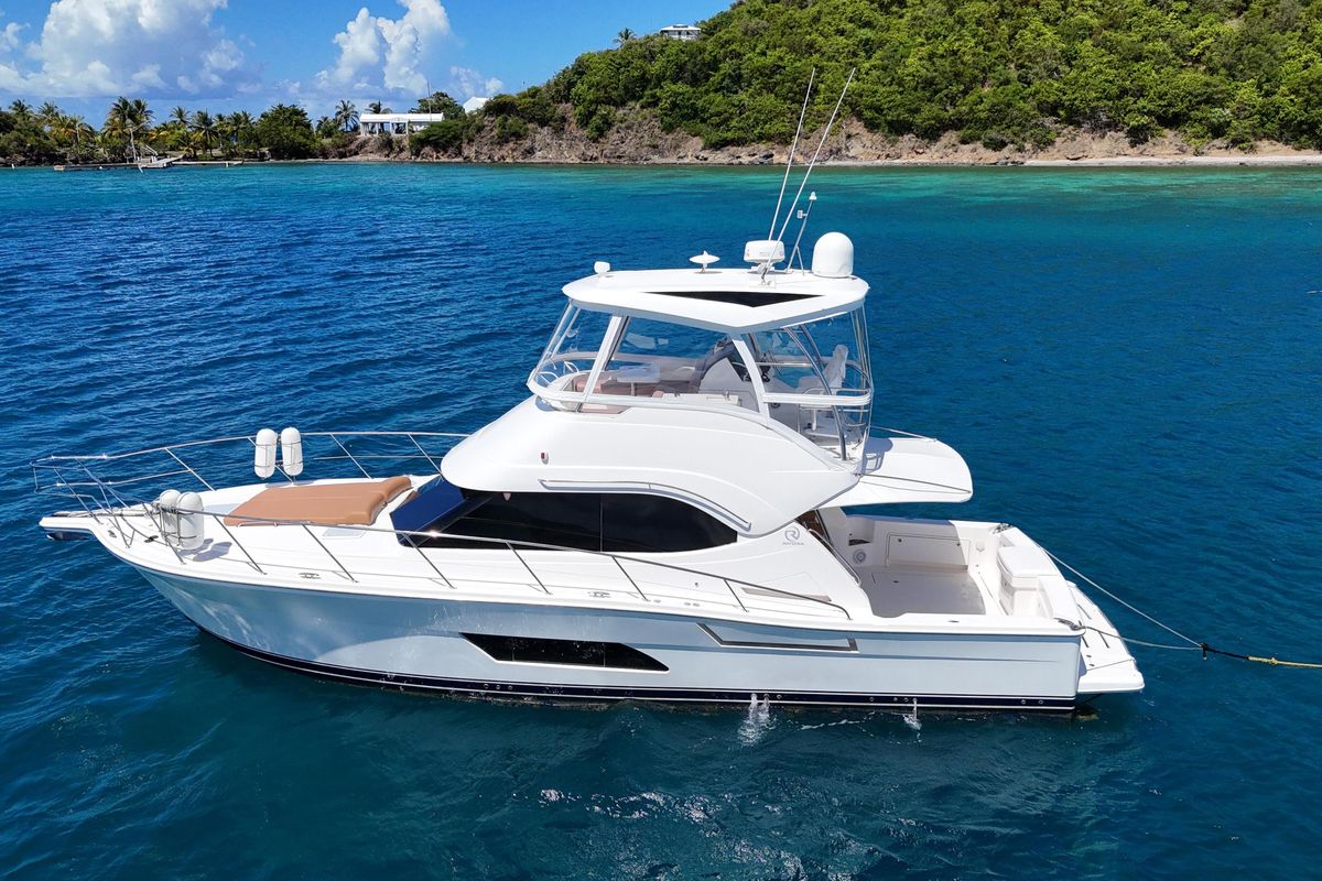 2012 Riviera 43 