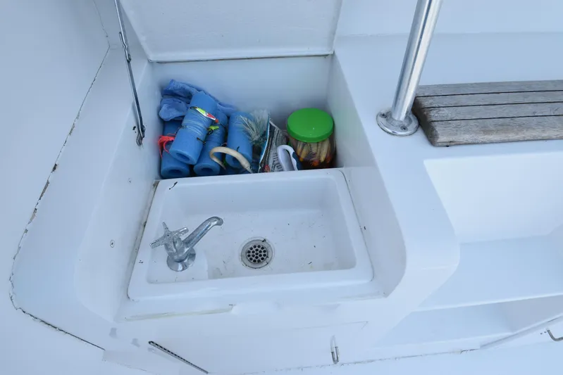 Legasea Yacht Photos Pics 