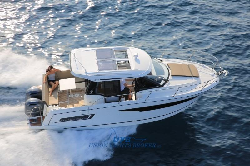2022 Jeanneau Merry Fisher 895 Offshore