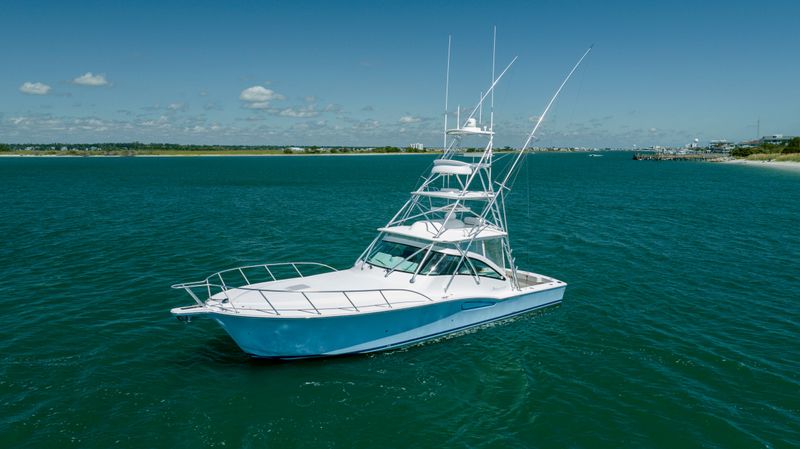 2019 Albemarle 410 Express Fisherman