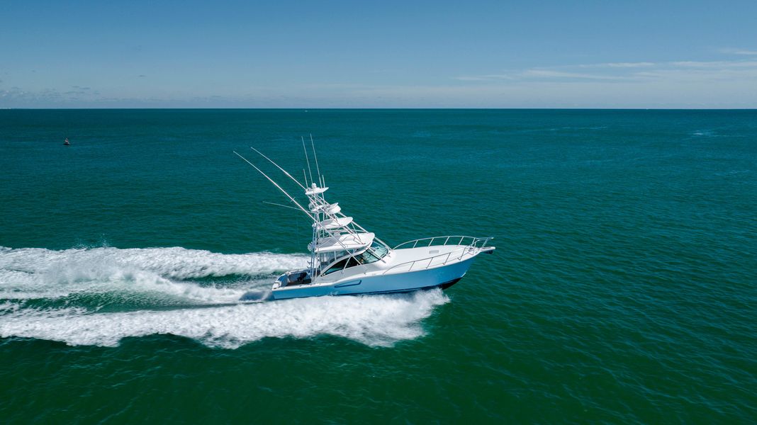 2019 Albemarle 410 Express Fisherman