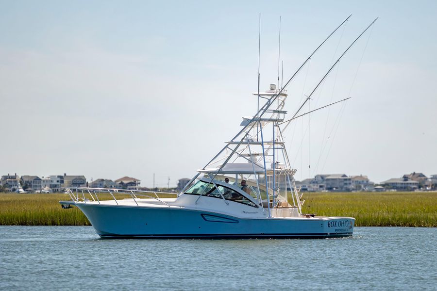 2019 Albemarle 410 Express Fisherman