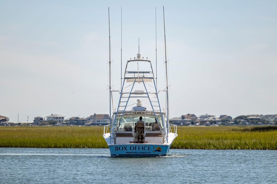 2019 Albemarle 410 Express Fisherman