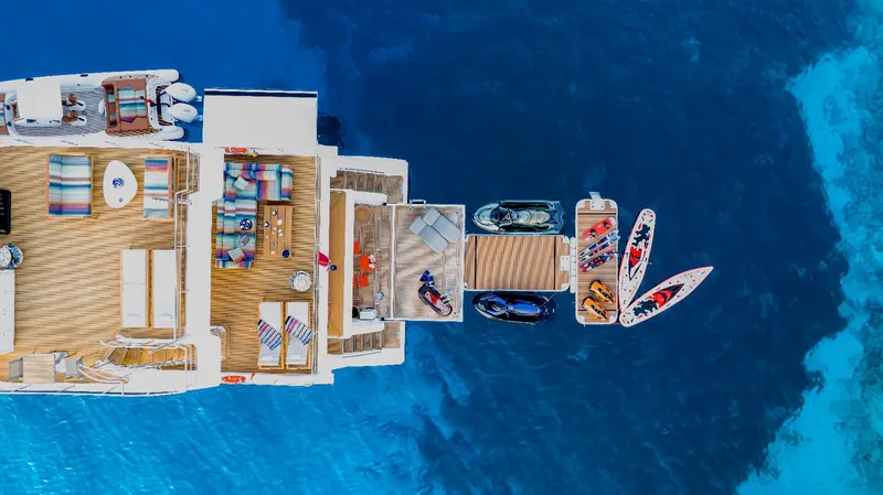 Africa One Yacht Photos Pics Azimut Grande 35 Metri