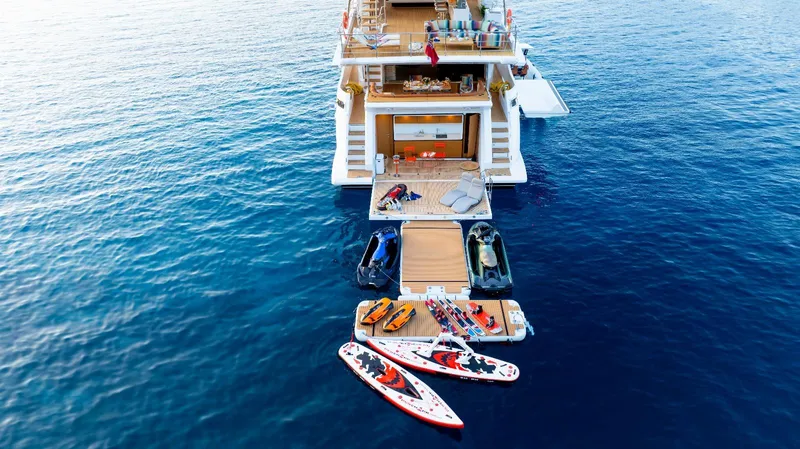 Africa One Yacht Photos Pics Azimut Grande 35 Metri