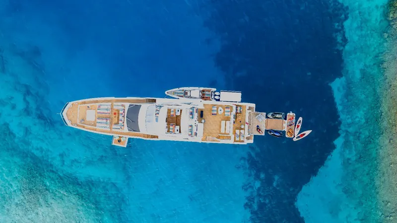 Africa One Yacht Photos Pics Azimut Grande 35 Metri