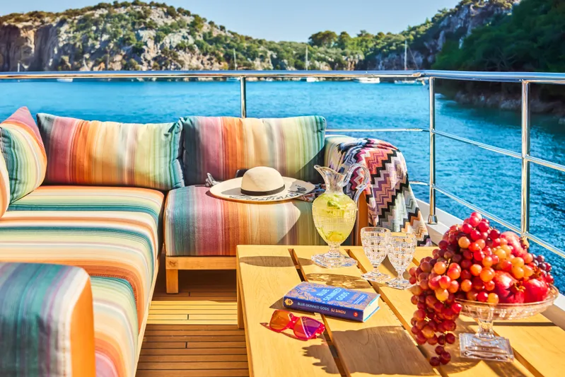 Africa One Yacht Photos Pics 