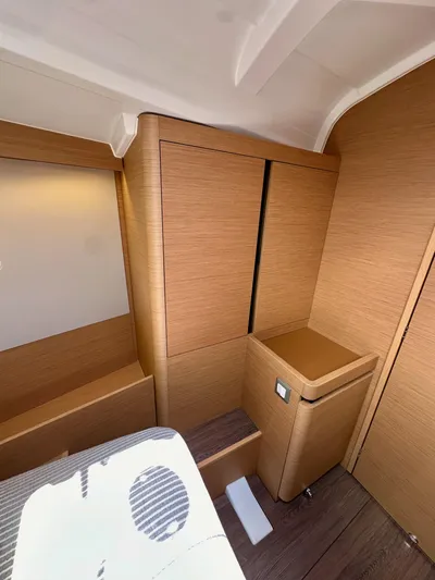 Kemosabe Yacht Photos Pics 