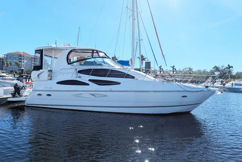 4th Quarter Yacht Photos Pics 