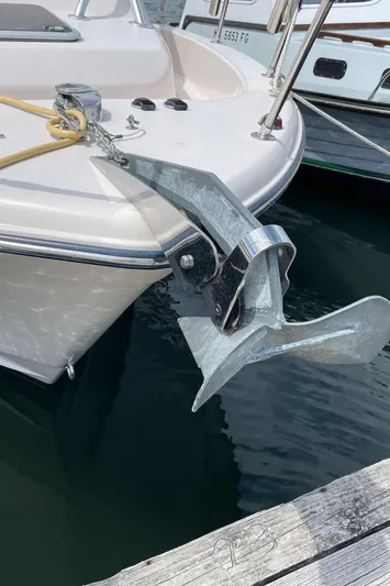 Muffin Yacht Photos Pics Anchor