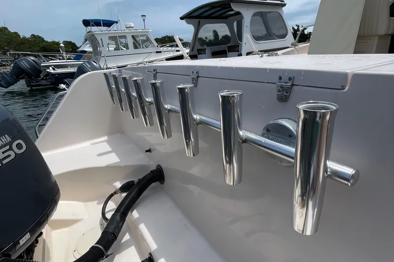 Muffin Yacht Photos Pics Aft Rod Holders
