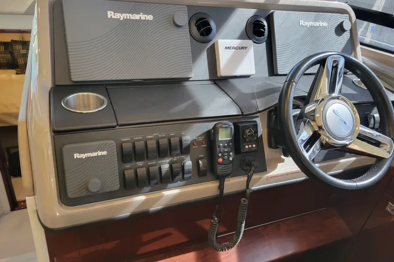  Yacht Photos Pics 2017 Sea Ray Sundancer 460 helm with Raymarine electronics and Mercury controls.