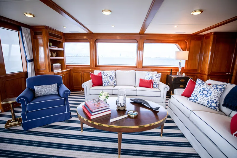 Anjilis Yacht Photos Pics Main Salon