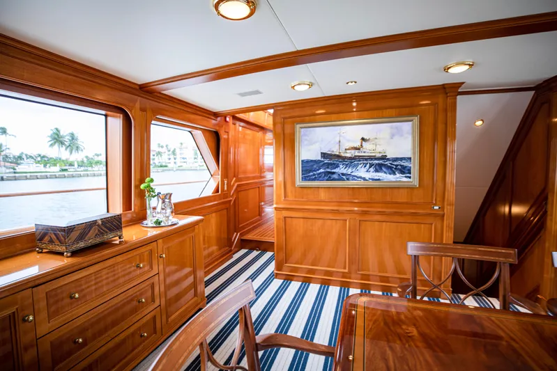 Anjilis Yacht Photos Pics Dining Room Looking Aft