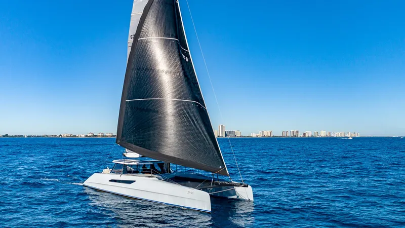 Hammer Yacht Photos Pics 