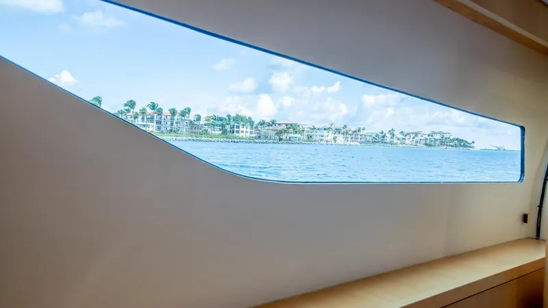 Hammer Yacht Photos Pics 