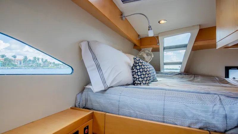 Hammer Yacht Photos Pics 