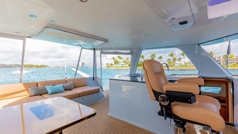 Hammer Yacht Photos Pics 