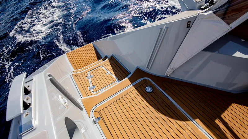 Hammer Yacht Photos Pics 