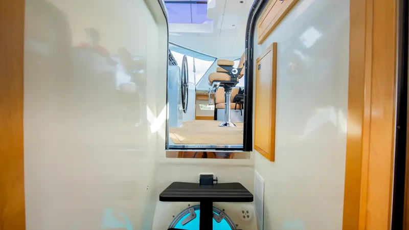 Hammer Yacht Photos Pics 