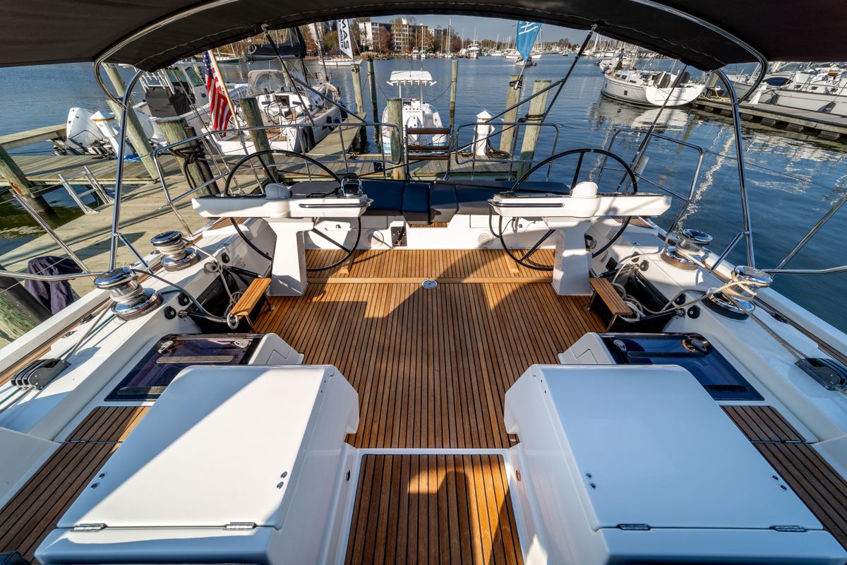 2016 Jeanneau 64 
