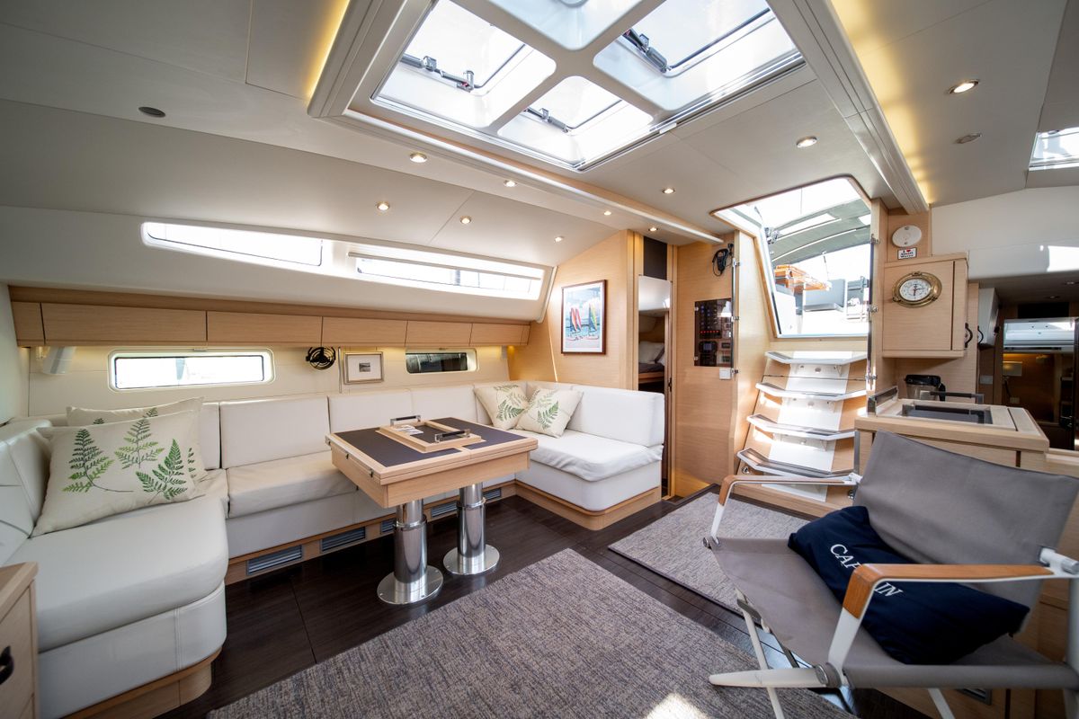 2016 Jeanneau 64 