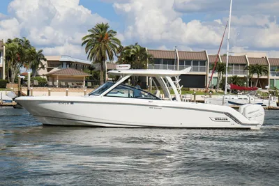 Boston Whaler 320 Vantage
