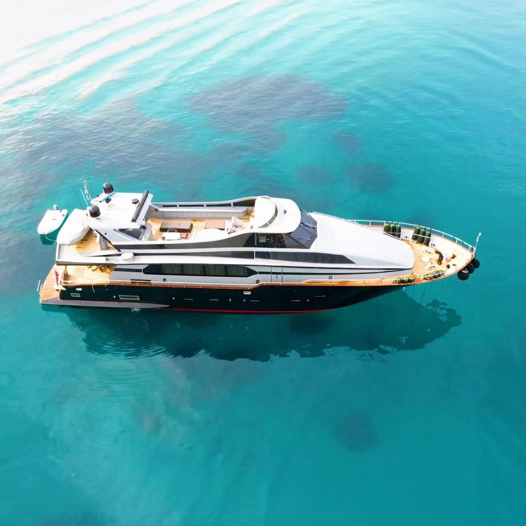 1995 Tecnomarine GTS 90