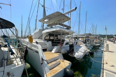 Yacht