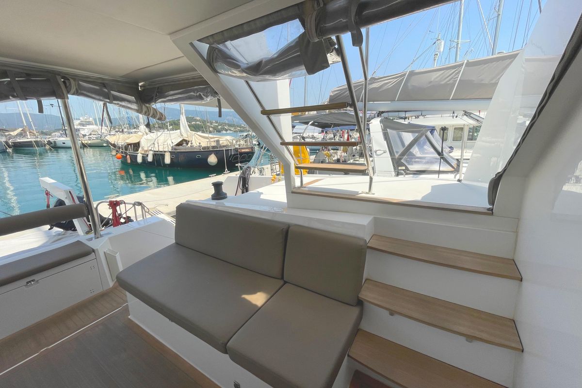 2019 Bavaria 44 