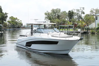Jeanneau Leader 10.5 WA Series 2