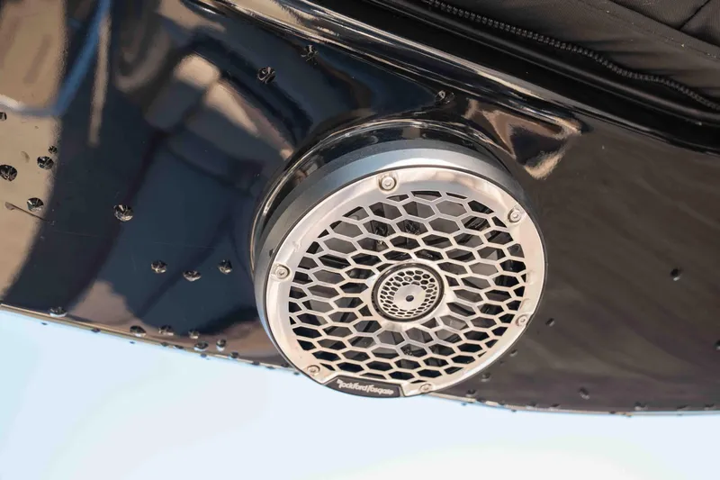  Yacht Photos Pics Speaker on 2023 Bennington R25 FBAST boat, featuring a sleek black design.