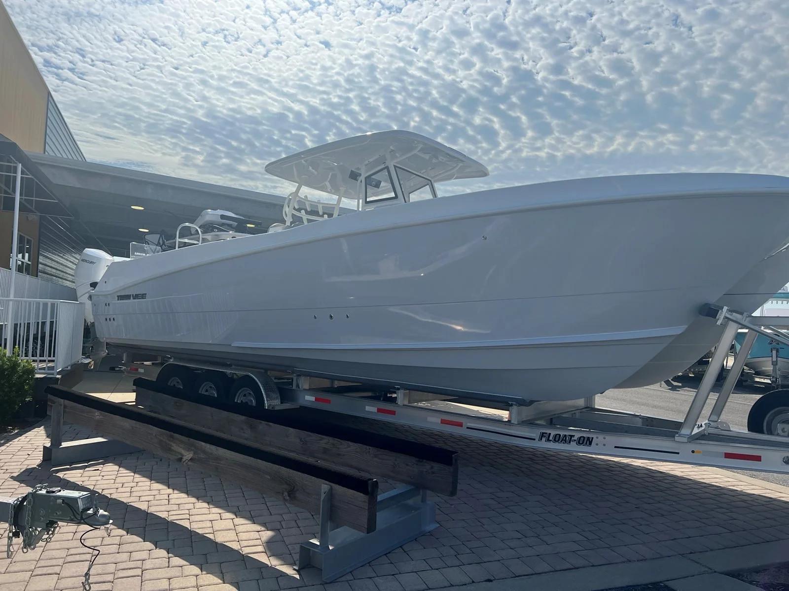 2024 Twin Vee 340 GFX Center Console for sale YachtWorld