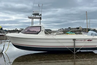2017 Smartliner Cuddy 21
